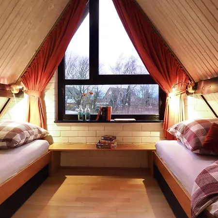 Cosy Cottage, Holiday home *