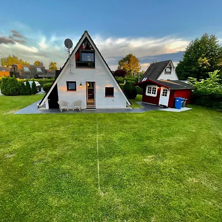 Cosy Cottage, Holiday home